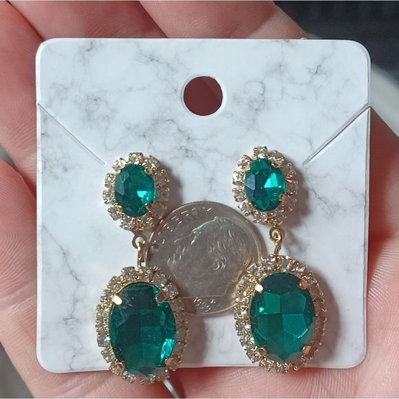 Swarovski Elements earrings - Picture 2 of 4